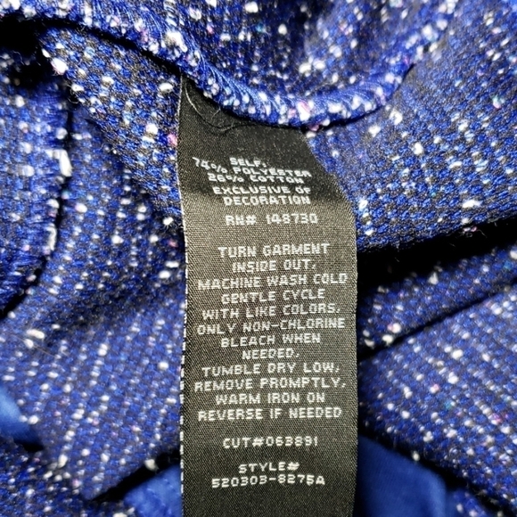 BEIGE by ECI Cut in Shoulder Royal Blue & White M EUC - Picture 7 of 10